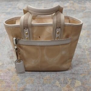 Coach Hampton Signature Scribble Tote Bag